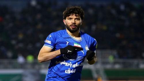 هافبک خارجی استقلال ازتیمش جداشد