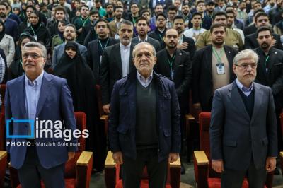 مراسم روز دانشجو باحضوررئیس جمهور