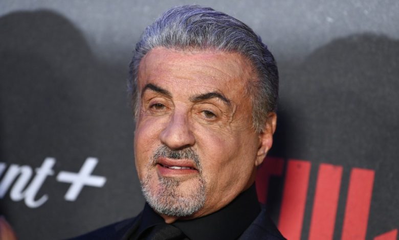  ترامپ مدال افتخار به سیلوستر استالونه داد/فیلم