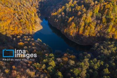 آخرین قدم های پاییز