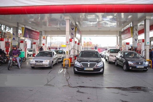 حذف سهمیه بنزین خودروهای نوشماره زیر یک میلیارد تومان منتفی شد