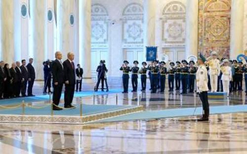 استقبال رئیس جمهور قزاقستان از پزشکیان /فیلم