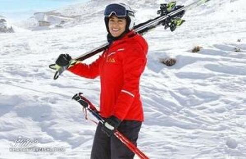 ورزشکار و اسکیباز پناهنده ایرانی به کشور بازگشت ورزشکار و اسکیباز پناهنده ایرانی به کشور بازگشت