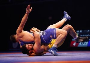 صعود استقلال به فینال لیگ برتر کشتی آزاد