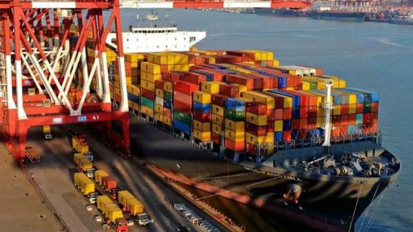 رسوب ۵ میلیون تن کالای اساسی در بنادر