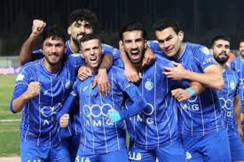 یک ستاره دیگر از ترکیب استقلال خط خورد 