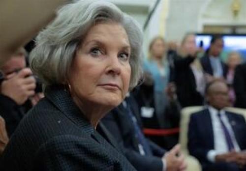 دونالد ترامپ الکلی است