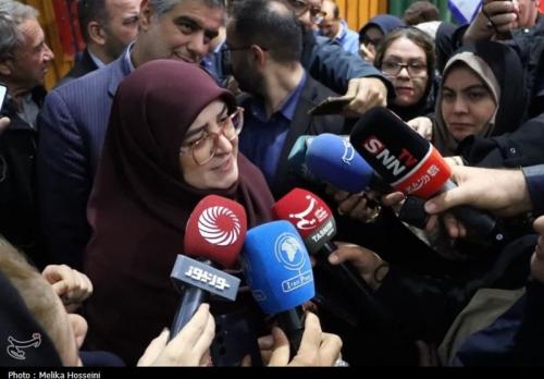 توضیح مهاجرانی درباره سفر دختر و داماد رئیس‌جمهور به قزاقستان