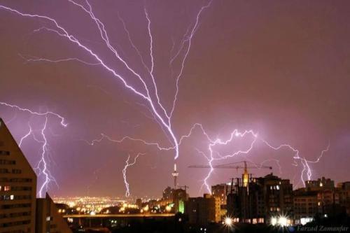 همه جاباران آمد جزتهران چرا؟ 