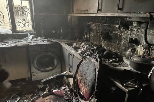 وقوع آتش سوزی در خیابان ولیعصر