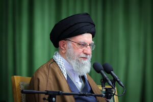 انقلابی گری کار خیلی سختی است