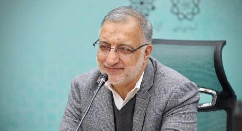 پشت پرده بازی مدرک شهردار، حذف زاکانی است 