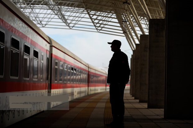 مالکیت رجا به راه‌آهن بازگشت