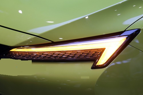 کاهش تعرفه واردات خودرو در سال آینده+ جدول