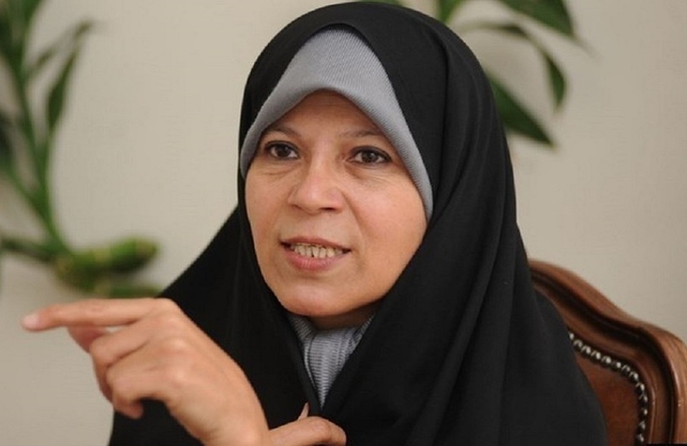 فائزه هاشمی: زندان اوین هتل است /فیلم