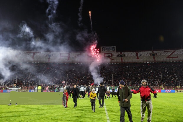 جریمه و محرومیت سنگین تماشاگران تراکتور در جام حذفی وبازی‌های پرسپولیس