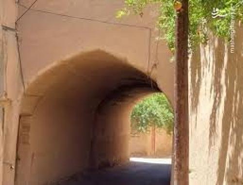 کوچه‌پس‌کوچه‌های تفت در گذر فصل ها