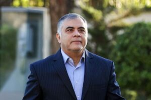 سهمیه بنزین معمولی تغییری نکرده/ عرضه بنزین سوپر خارج از سهمیه