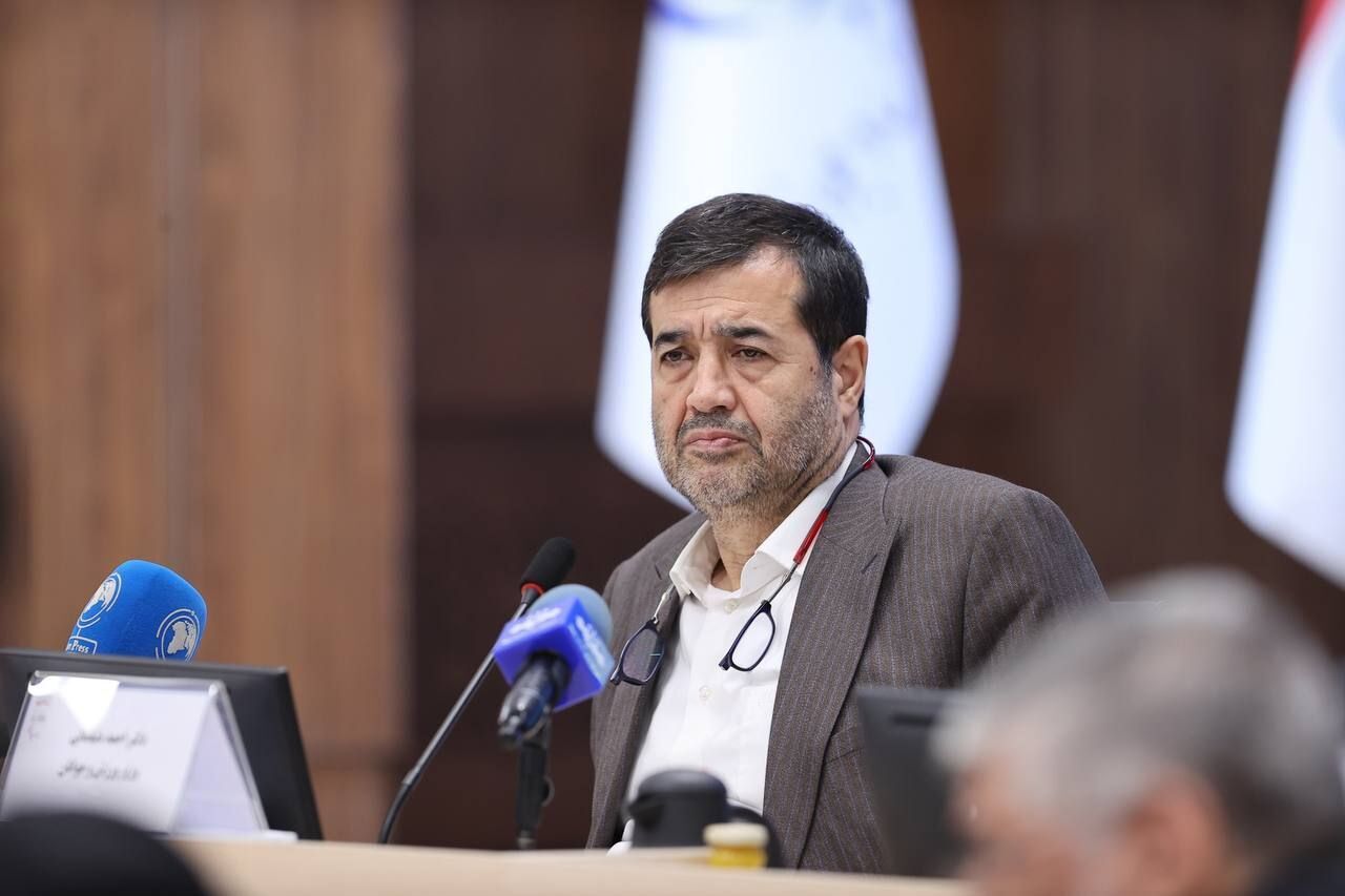 ورود وزارت ورزش به حواشی لیگ برتر فوتبال/ دنیامالی: با مالکان باشگاه‌ها جلسه می‌گذاریم