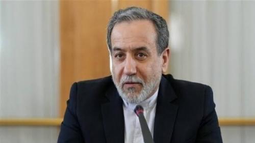 شهید سلیمانی گفتمان مقاومت را از حصار مفاهیم نظری و شعاری خارج ساخت