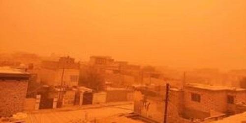 فیلم/ آسمان عراق سرخ شد