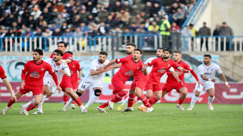 دیدار تیم‌های تراکتور تبریز و ملوان بندر انزلی