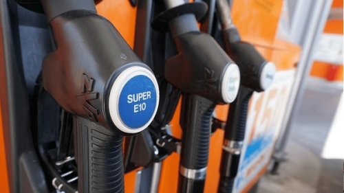 سیاه‌چاله منابع ارزی سر از بنزین درآورد+عکس