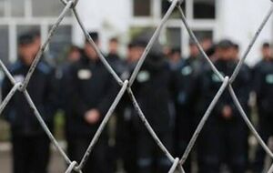  بزرگترین زندان‌بان زنان در تاریخ