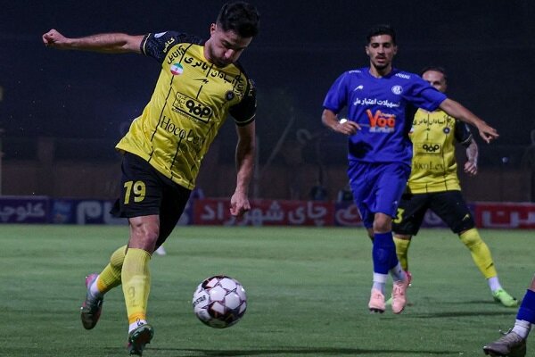 تغییرساعت دیدار دو تیم سپاهان و استقلال