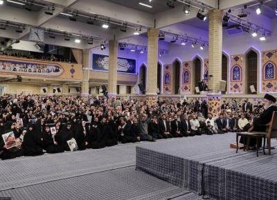 دیداررهبرباخانواده شهدای جنگ 12 روزه