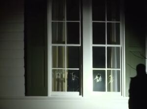  منزل معاون ترامپ هدف حمله قرار گرفت+ فیلم