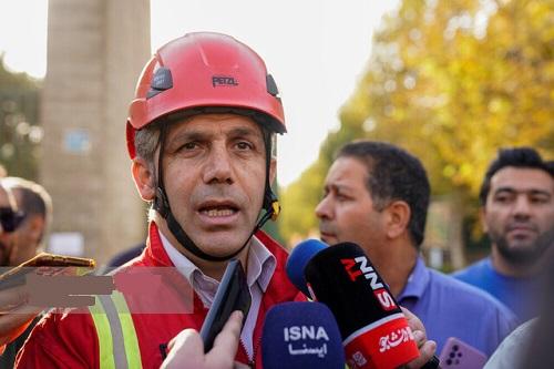 اعزام تیم عملیاتی آتش‌نشانی تهران به آمل در پی آتش‌سوزی یک شرکت لبنیاتی