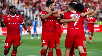 تلاش ستاره بازیکن پرسپولیسی برای ماندن 