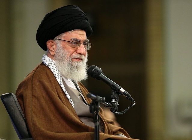 نتیجه انتخابات آمریکا برای ما فرقی نمی‌کند/ما هیچ قضاوتی درباره این انتخابات نداریم زیرا آمریکا، همان آمریکا است/هرکسی آمد فقط شر رساند 