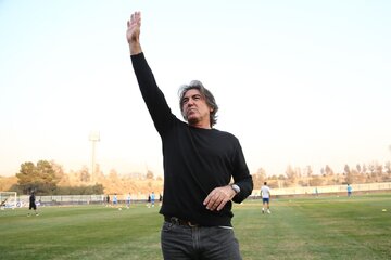 ساپینتو در مسیر فرودگاه از ترک ایران منصرف شد