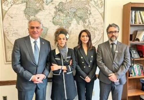  پهلوی را تا لاهه تعقیب کنید