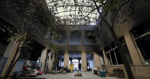 آتش وغارت بنای تاریخی بلدیه یزد