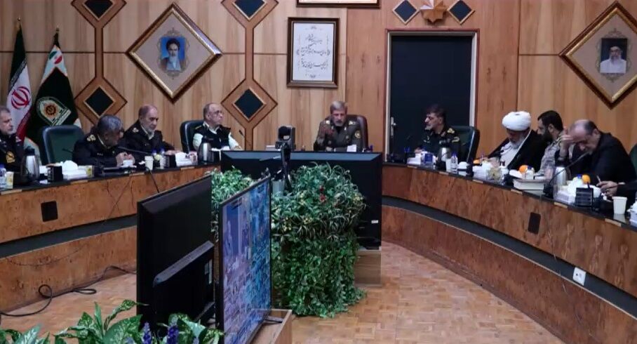 تروریست‌ها تحت تعقیب و رصد اطلاعاتی پلیس هستند