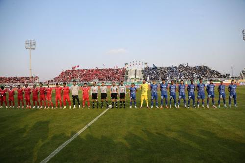  پرسپولیس در قزوین، استقلال در یزد؛ مهاجرت سرخابی‌ها از تهران!