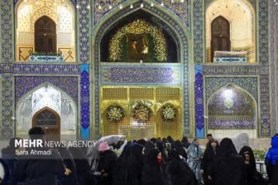 شب عید مبعث در حرم امام رضا(ع)