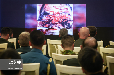 نمایش تصاویرجنایات آشوبگران برای نظامیان خارجی