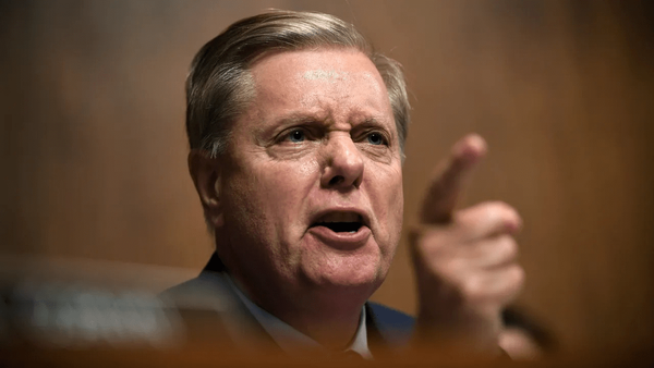 سناتور آمریکایی خشمگین ازشکست پروژه براندازی