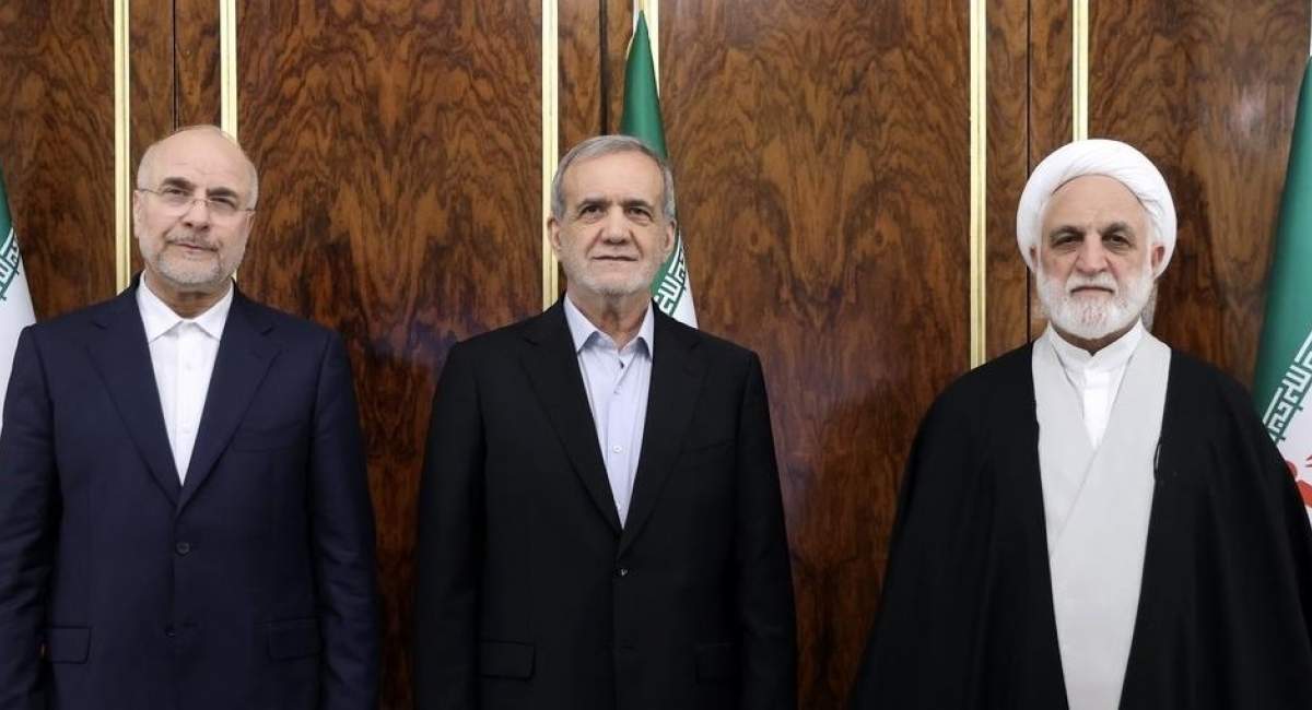 خود را متعهد به حل مشکلات معیشتی و تأمین امنیت مردم می‌دانیم