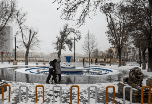  زنجان سفید پوش شد / عکس