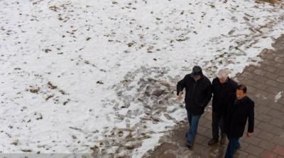 بارش برف زمستانی در ارومیه /عکس