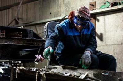 صنایع شیشه و گاز، پیشرو در تولید ملی 