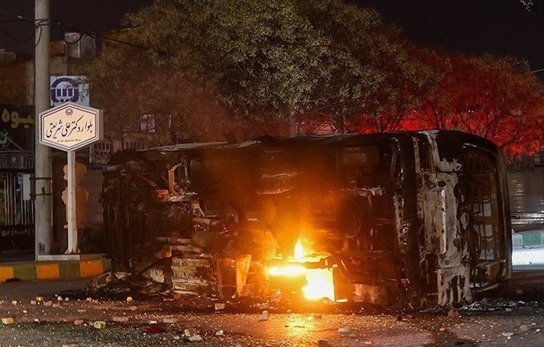 هزینه آشوب از جیب آشوبگر گرفته می‌شود