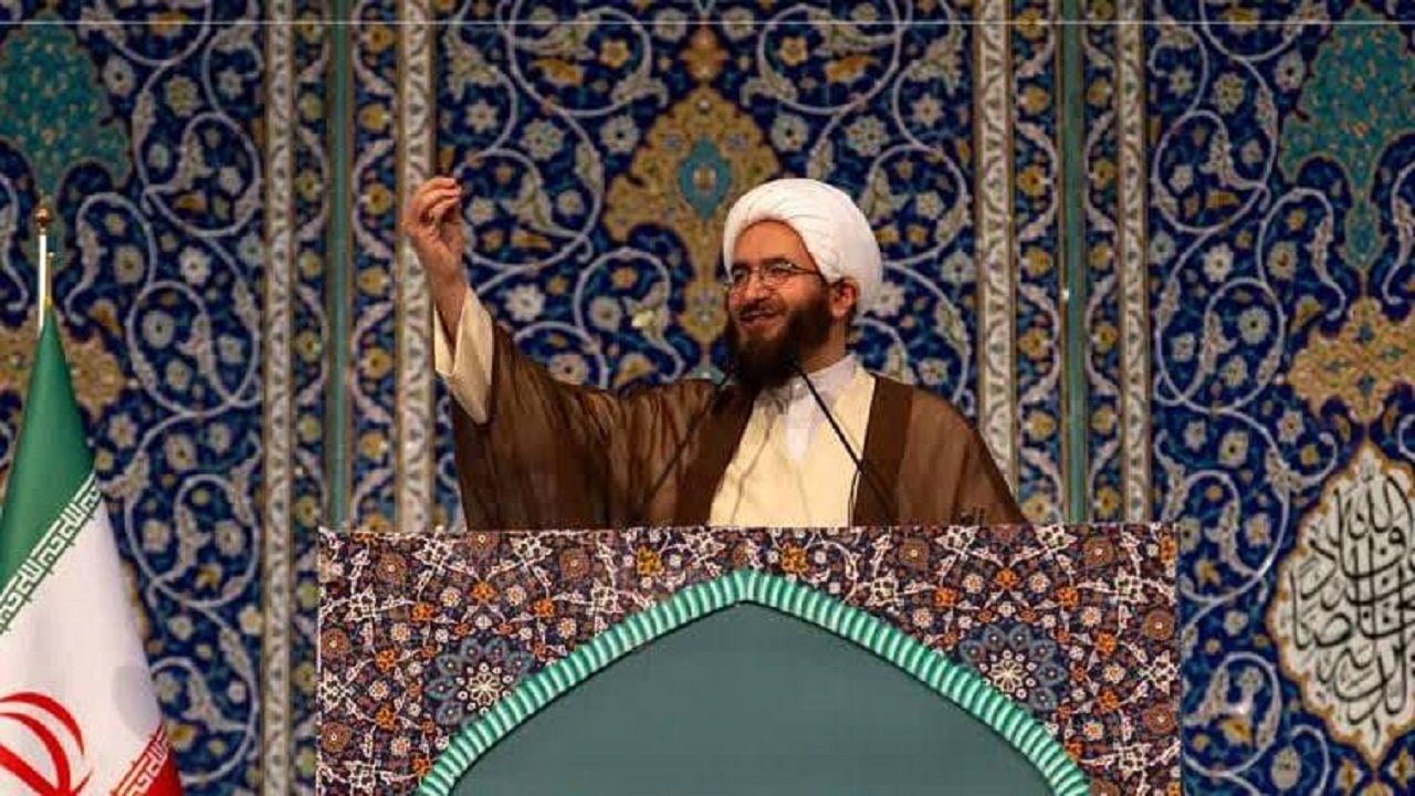 پاسداران رکن اصلی صیانت از  تحقق آرمان‌های ملت بوده‌اند 