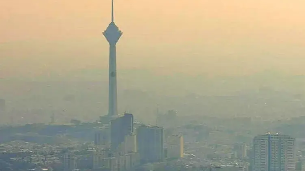 مسابقات فوتبال در استان تهران تعطیل شد