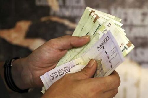 حقوق کارمندان در سال آینده ۲۱ تا ۴۳ درصد افزایش پیدا می‌کند